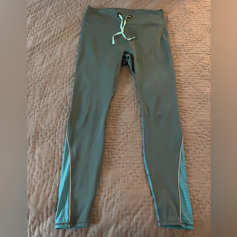 Fabletics Stride 9 High-Waisted Legging Storm Slate Sz XL Back Pocket Gray Teal